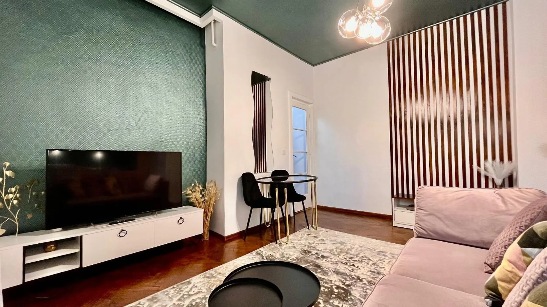 Centerside Condo Bucharest 0*,